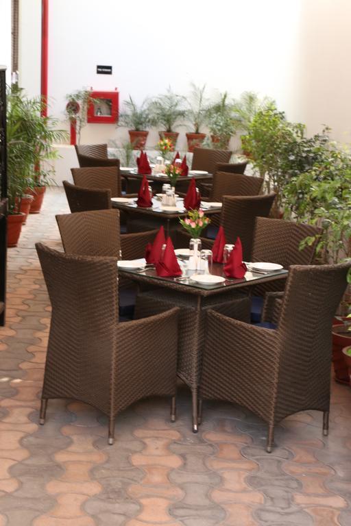Comfort Inn Sapphire Jaipur Eksteriør bilde